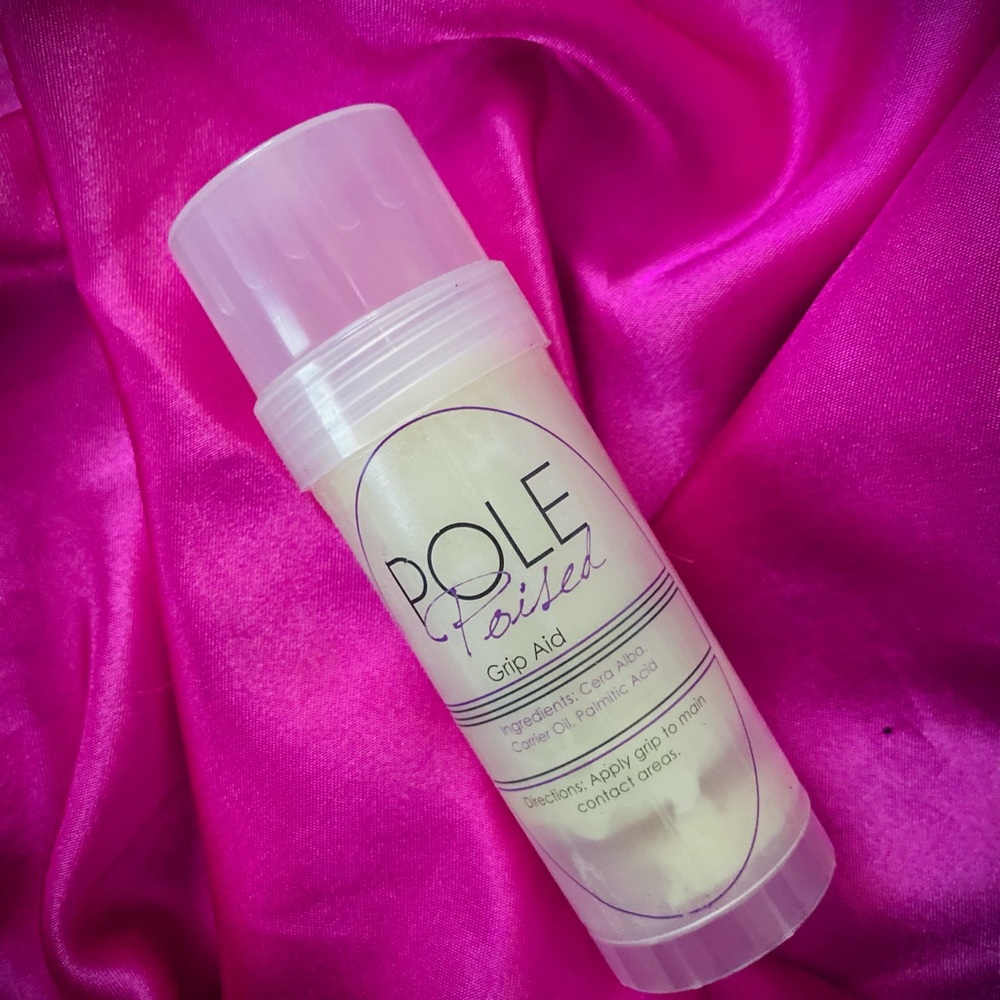 Pole dancer grip aid